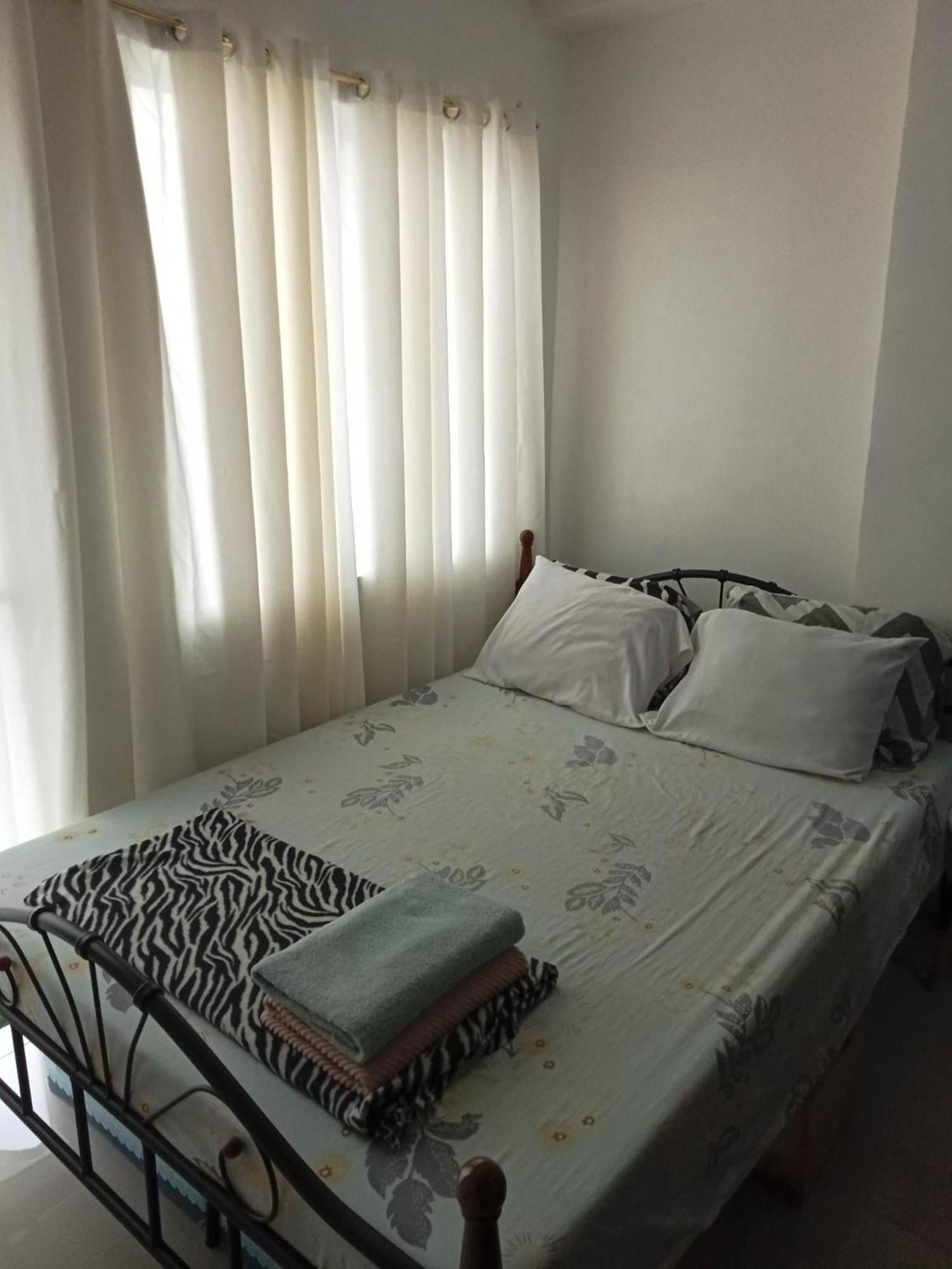 Kassel Residences Staycation Near Naia - Moonwalk Paranaque Paranaque City Εξωτερικό φωτογραφία